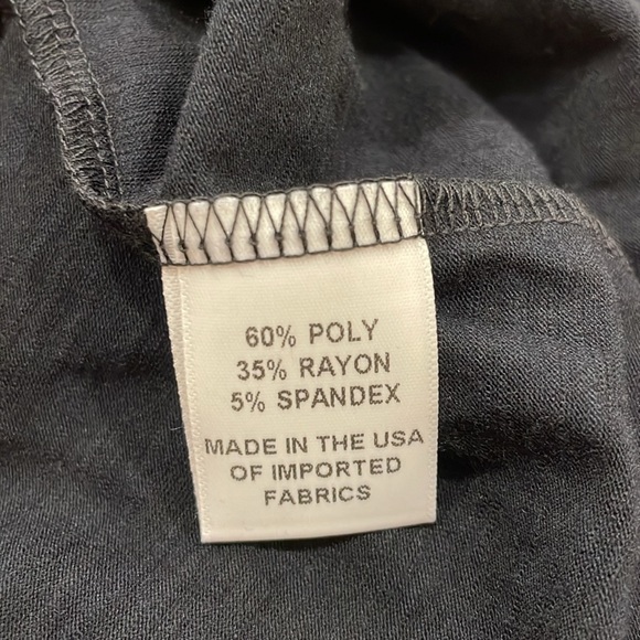 Puff shoulder smocked long sleeve top - Picture 3 of 6